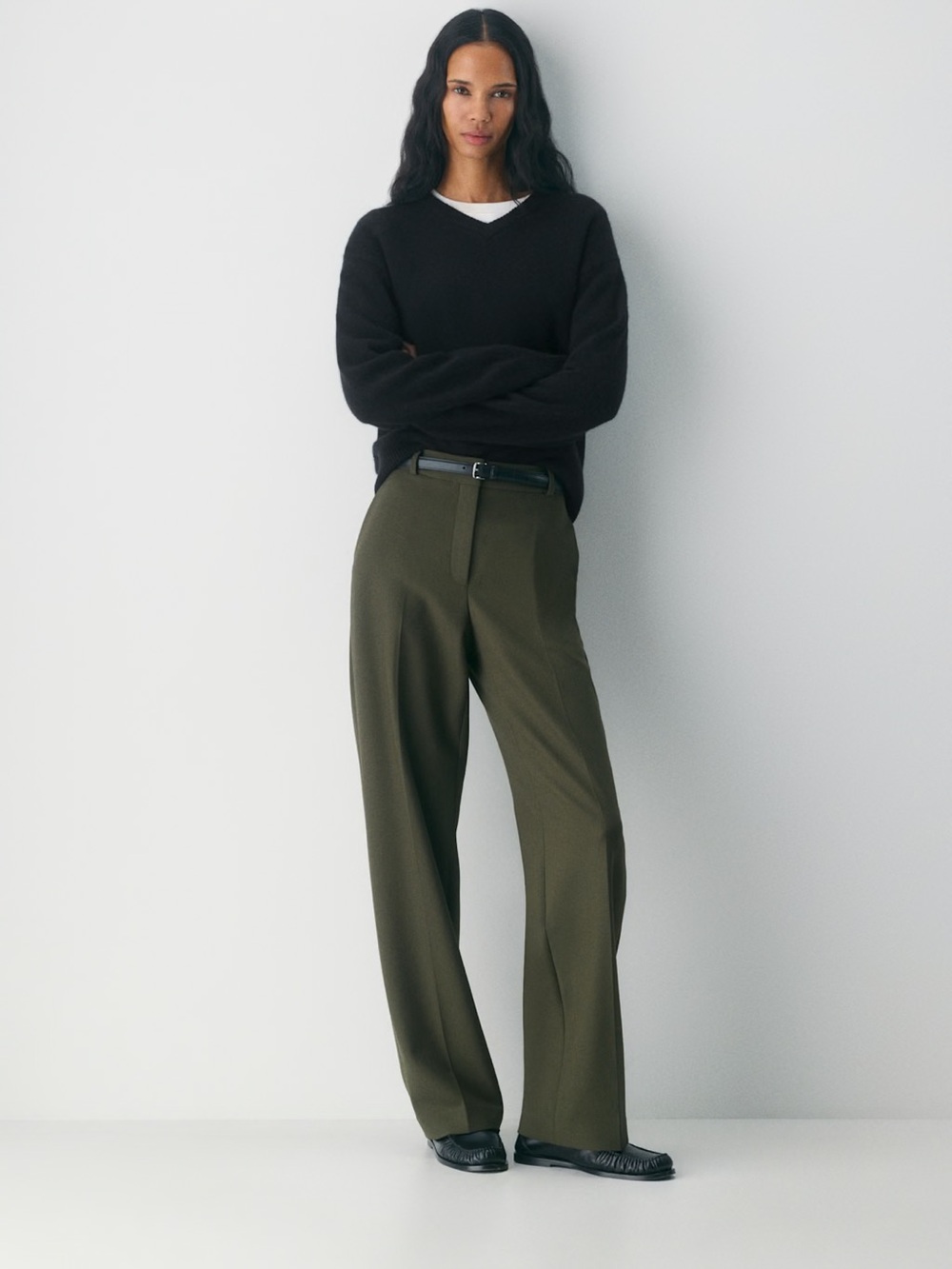 Aritzia Babaton Agency Pants - Dark Olive Eversential